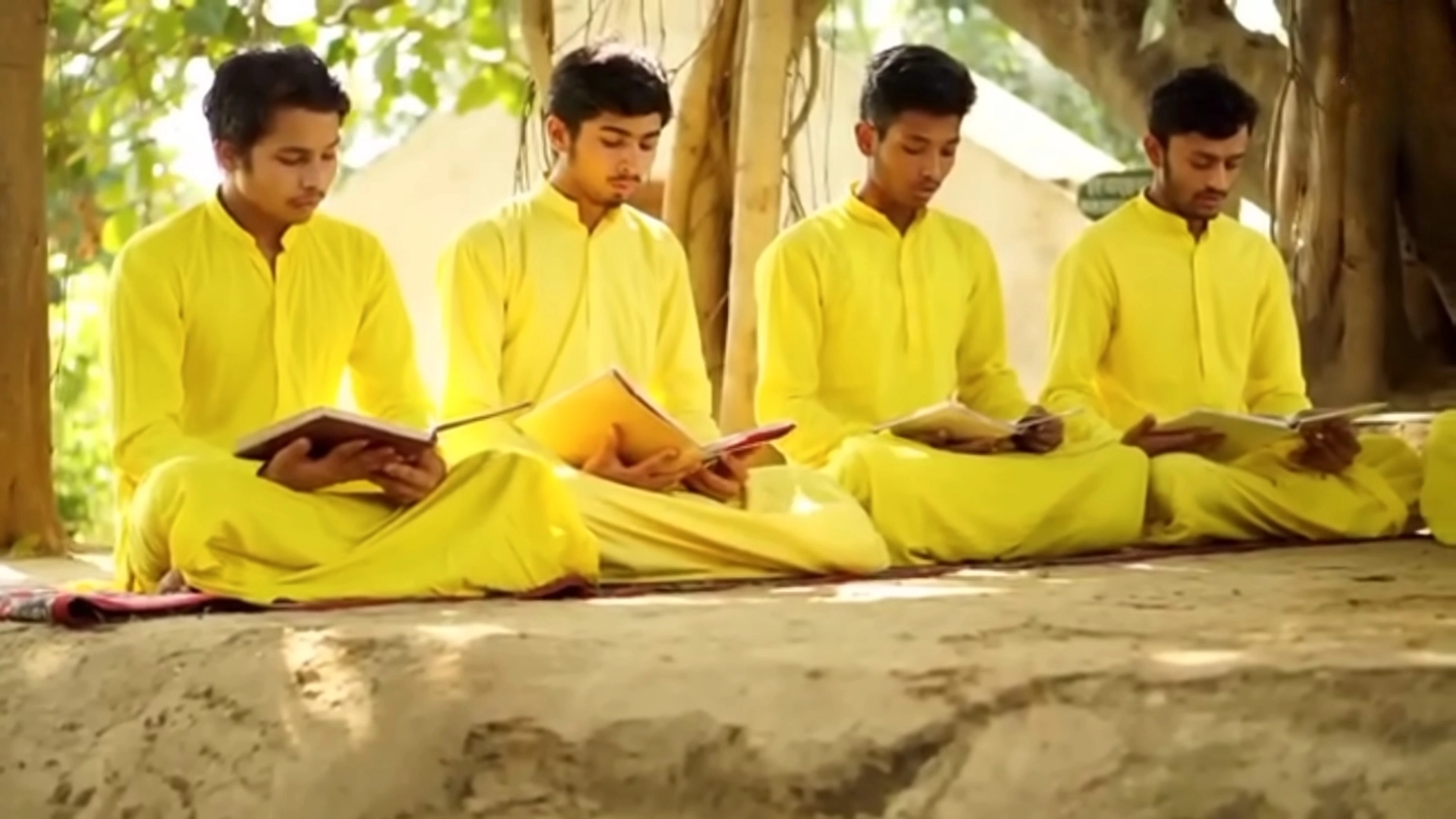 website designer in aryamgarh